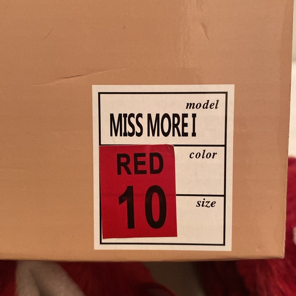 Brand New Miss Morei Red Open Toe Slippers…size 10 - Picture 8 of 8